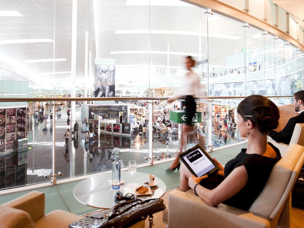 Air Rooms Barcelona Airport By Premium Traveller El Prat de Llobregat Extérieur photo