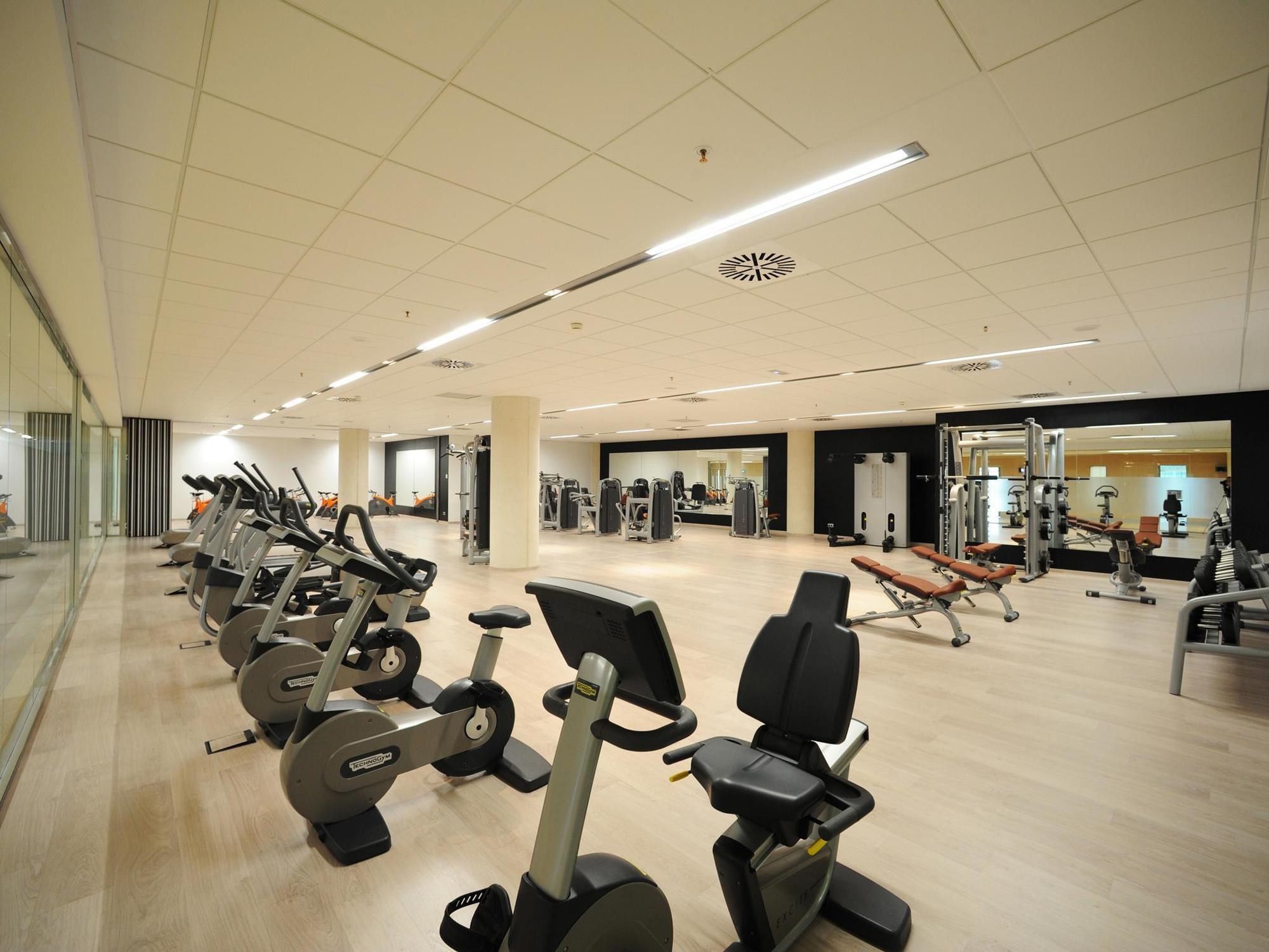 Air Rooms Barcelona Airport By Premium Traveller El Prat de Llobregat Extérieur photo