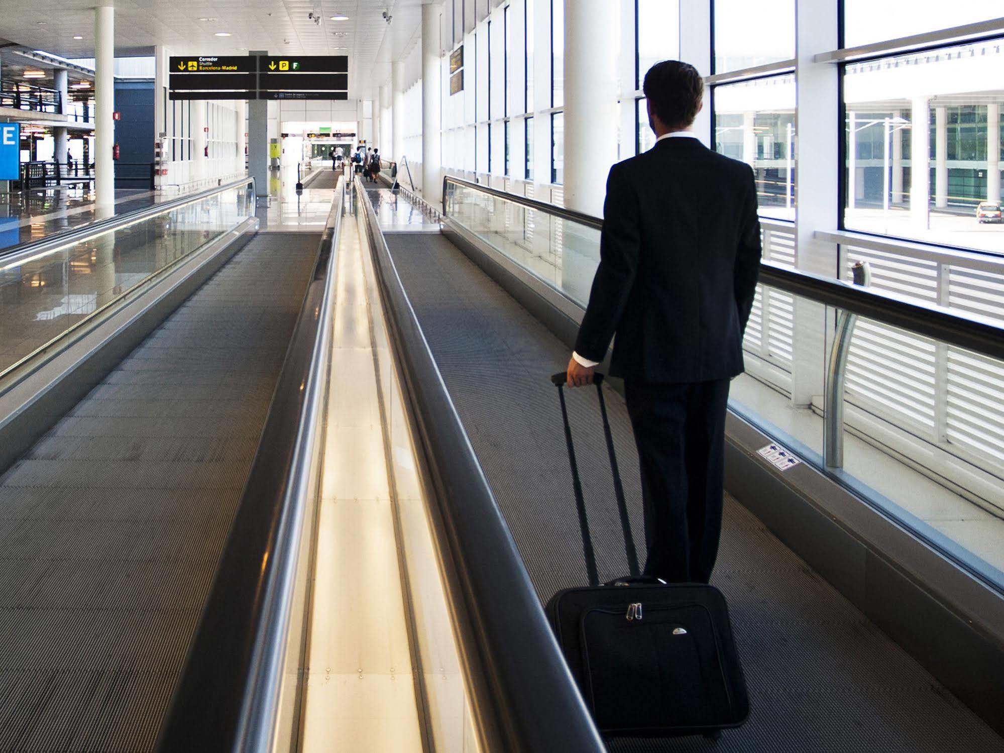 Air Rooms Barcelona Airport By Premium Traveller El Prat de Llobregat Extérieur photo